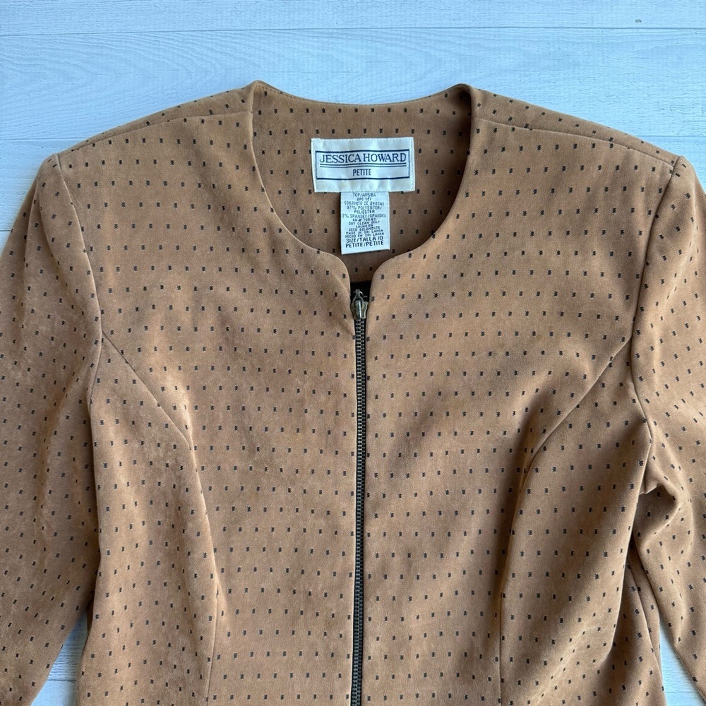 Vintage Jessica Howard Tan Suede Look Zip Front Jacket with Shoulder Pads Petite - Picture 2 of 6